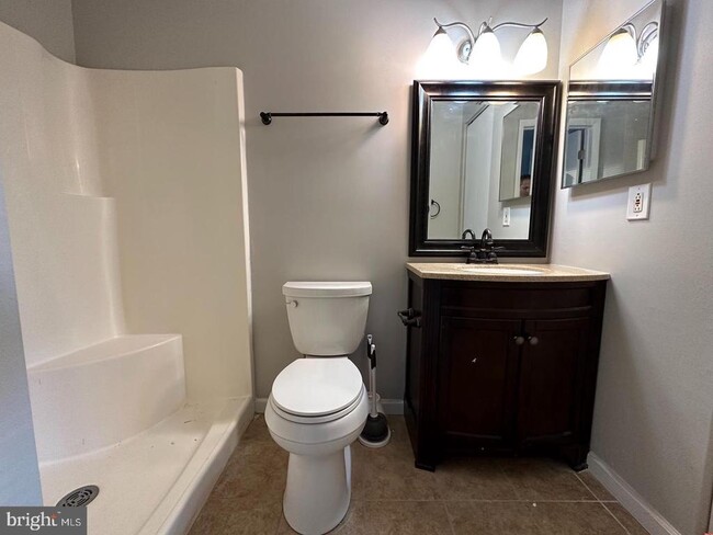 Building Photo - 1203 Springwood Ct
