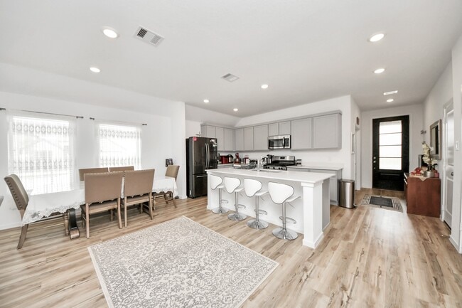 Building Photo - 21914 Citrus Grv Ct