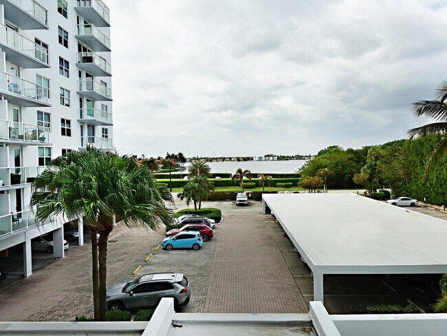 Building Photo - 3450 S Ocean Blvd