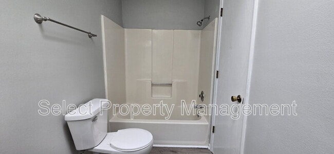 Building Photo - 5416 Evard Rd