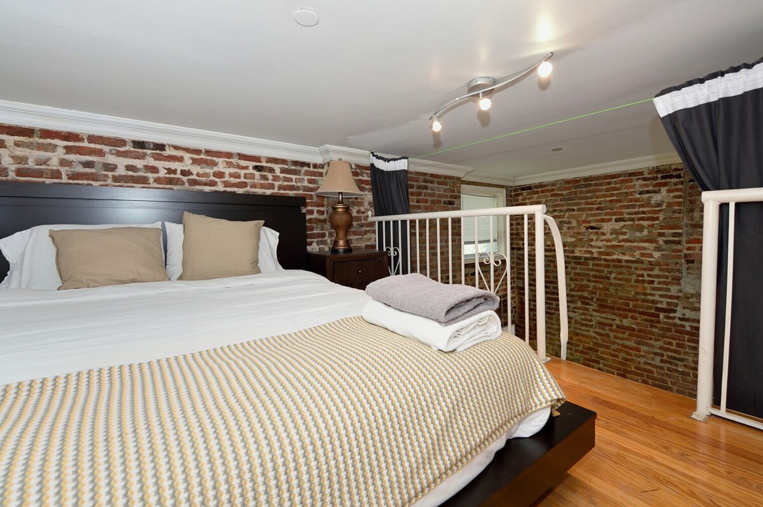 Building Photo - 449 W 47th St