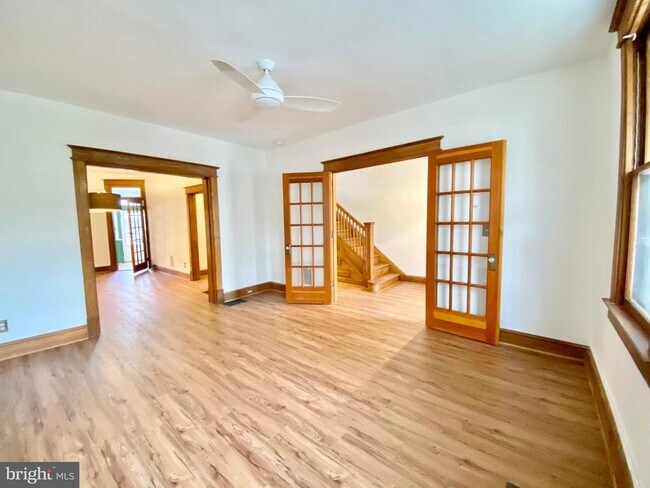 Building Photo - 140 Bryant St NW