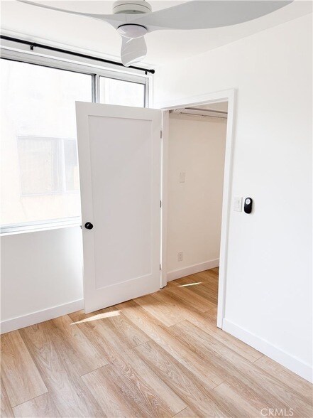 Building Photo - 17000 Burbank Blvd