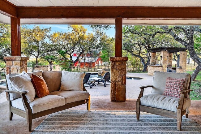 Building Photo - 301 Medlin Creek Loop