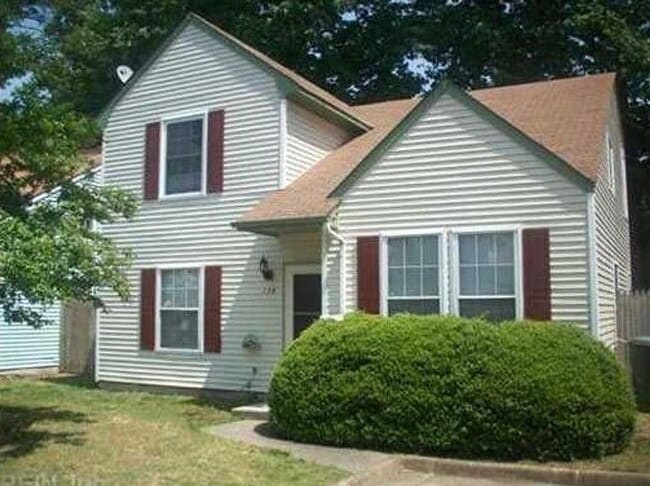 Primary Photo - 178 Gate House Rd