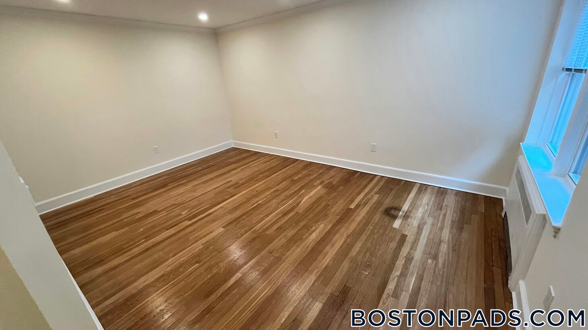 Building Photo - 71 Kilsyth Rd