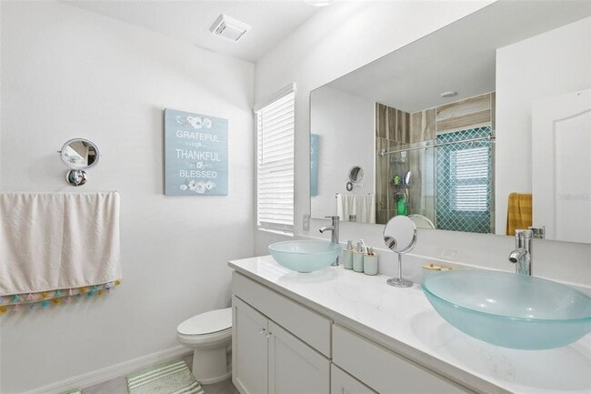 Building Photo - 525 Stowers Dr