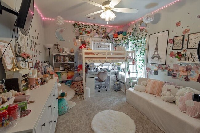 Building Photo - Available July 15, 2026