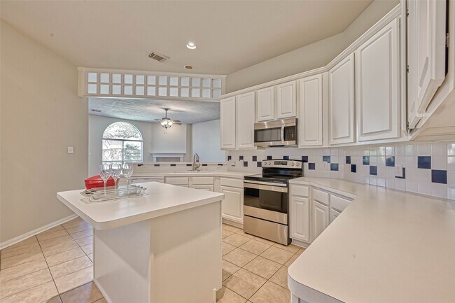 Building Photo - 23646 Hawkins Creek Ct