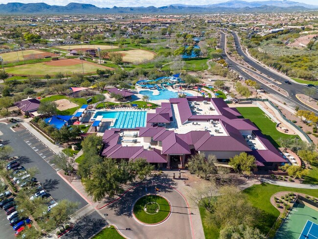 Building Photo - 42323 N 46th Dr