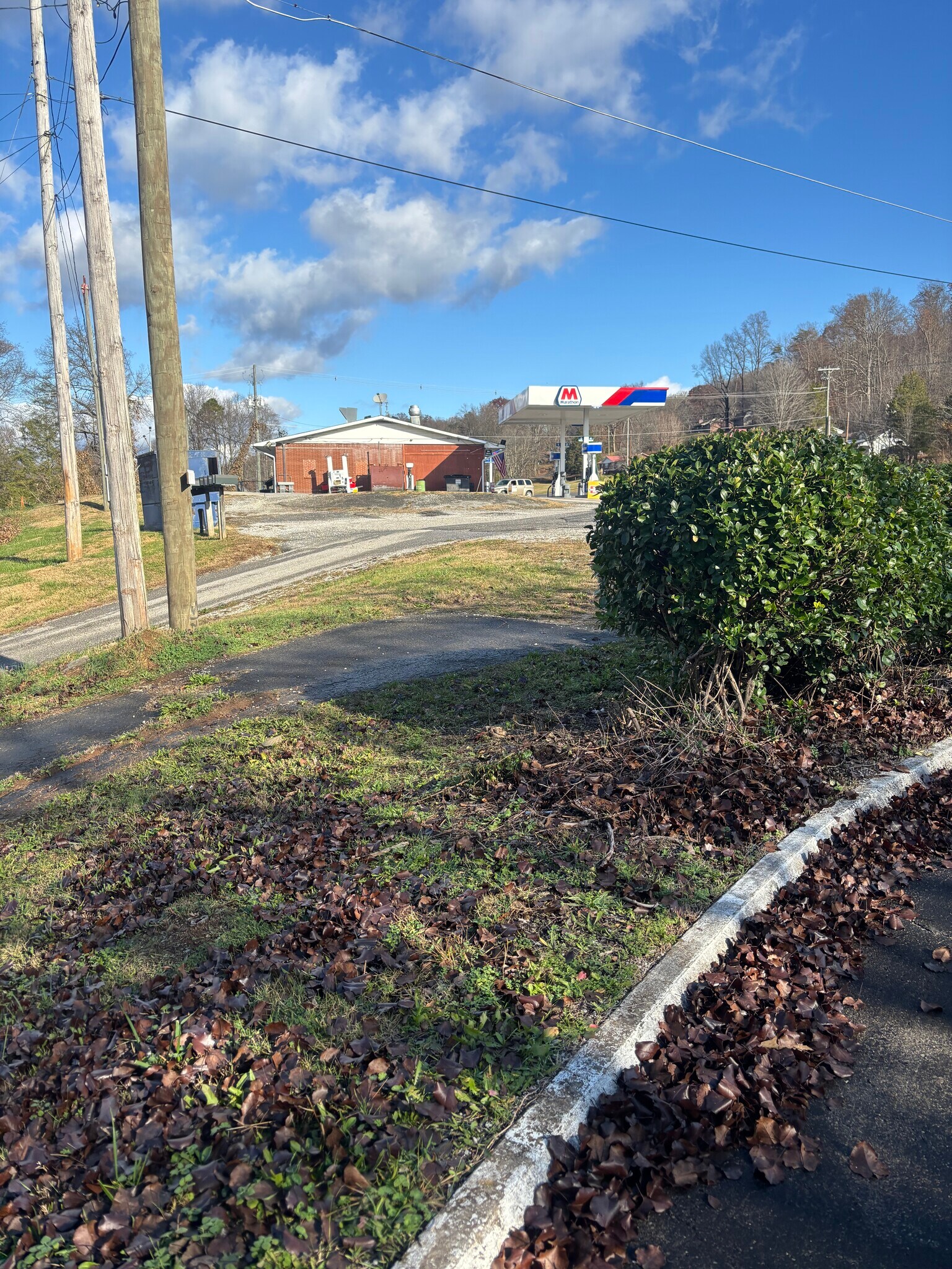 Building Photo - 2643 Lake City Hwy