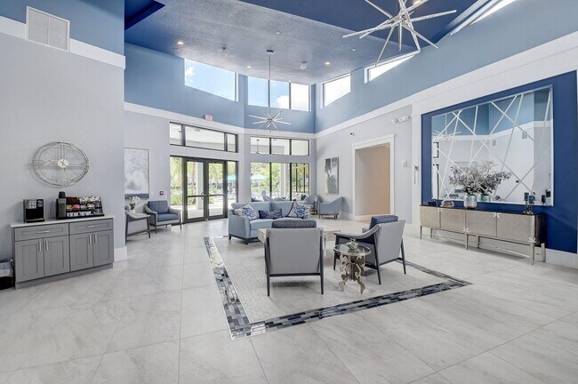 Building Photo - 14723 Cumberland Dr