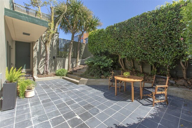 Building Photo - 180 St Germain Ave