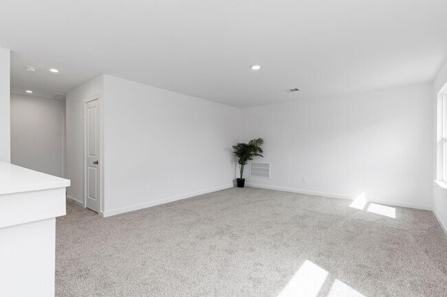 Building Photo - 7811 Bel Fiore Dr