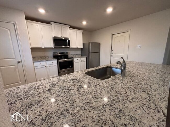 Building Photo - Coming Soon!