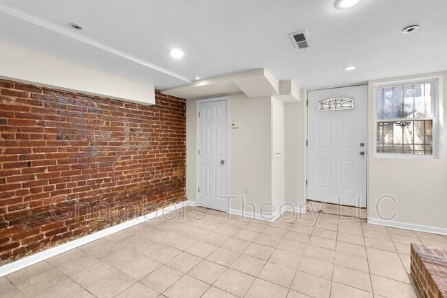Building Photo - 533 Florida Ave NW