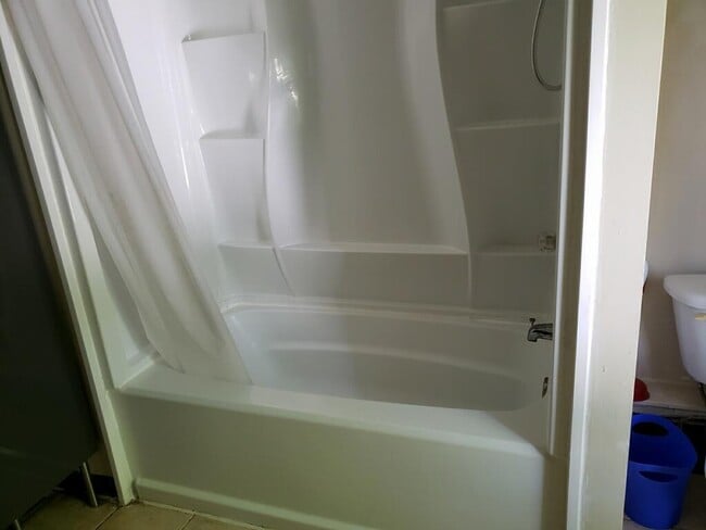 Upstairs Bath - 19 Walnut St