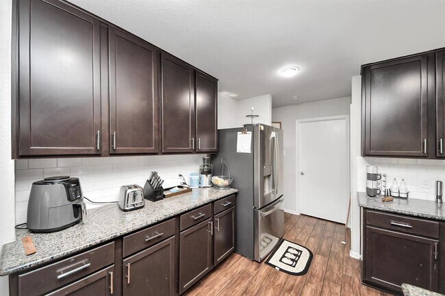 Building Photo - 2643 Ridgeback Dr