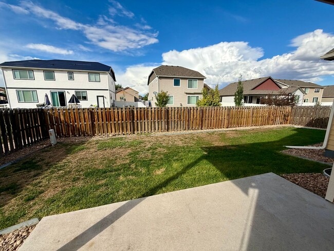 Building Photo - 6 Month lease special $100/mo off per month. Priced at $2195 after discount. Beautiful 3 Bed / 2 ...