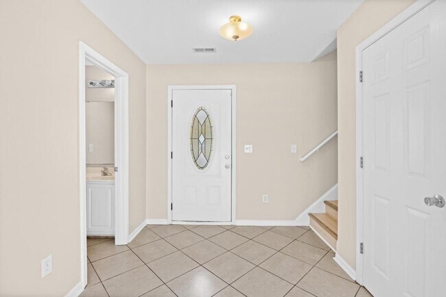 Building Photo - 454 Dandelion Ln