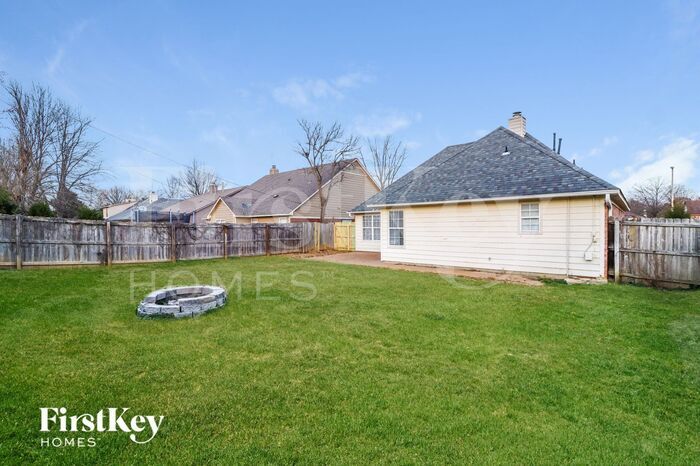 Building Photo - 2779 Van Leer Dr