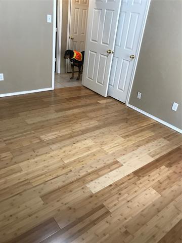 Building Photo - 524 Caravan Dr