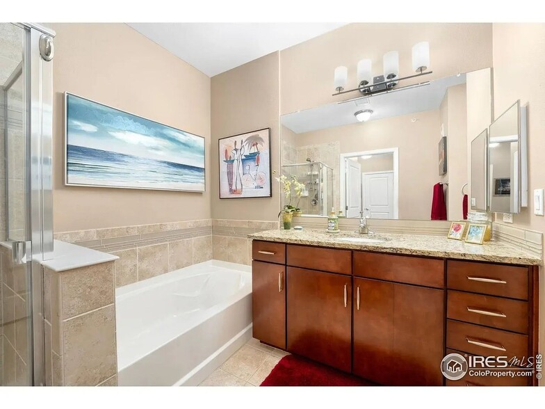 Building Photo - 13598 Via Varra