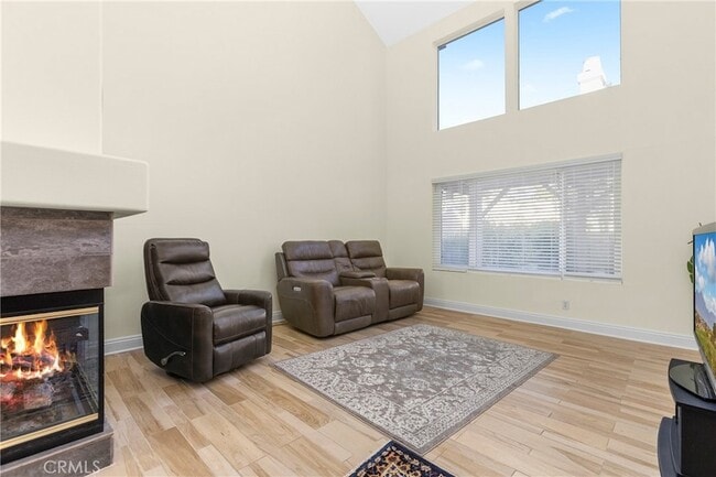 Building Photo - 134 Encantado Canyon