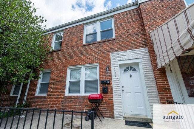 Building Photo - 1410 Dartmouth Ave