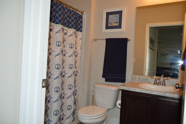 Building Photo - We are offering a November move-in special...