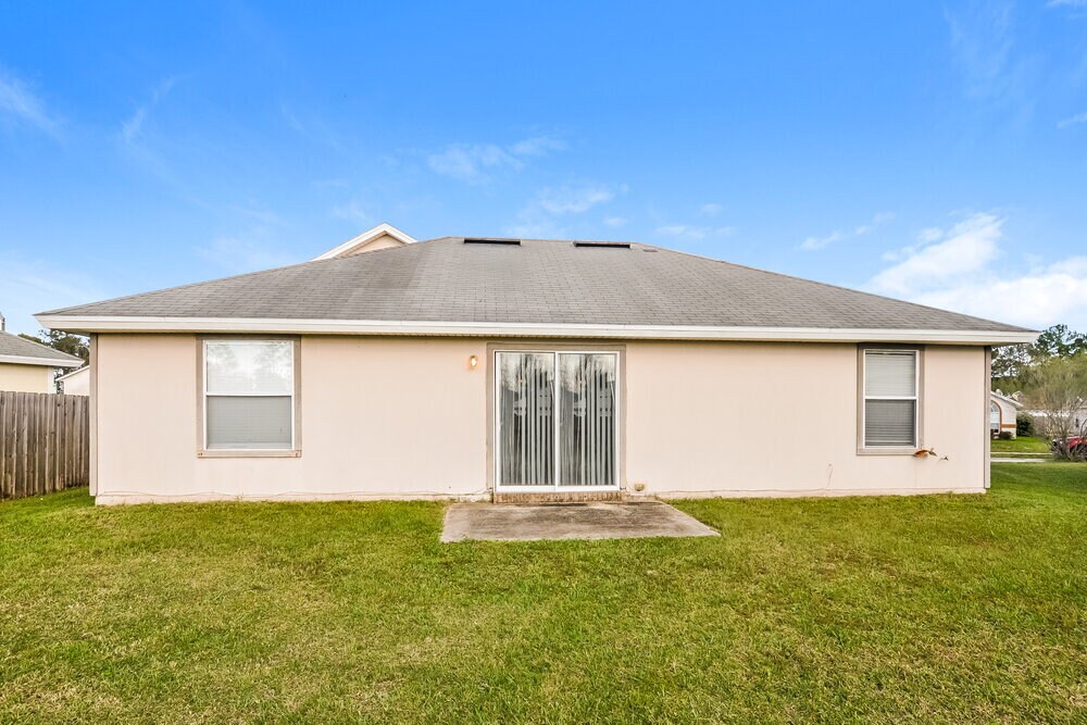 Building Photo - 1371 Summerbrook Dr
