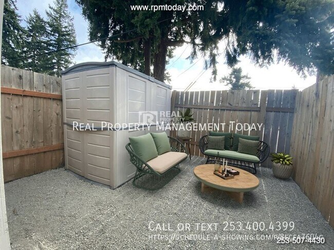 Building Photo - 6415 Steilacoom Blvd SW