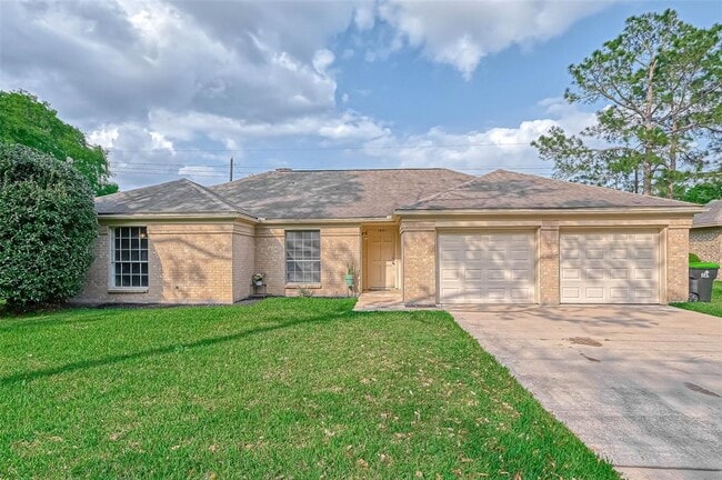 Building Photo - 1801 Laurel Oaks Dr