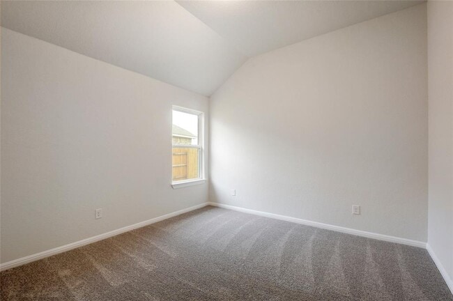 Building Photo - 134 Edgewater Trl
