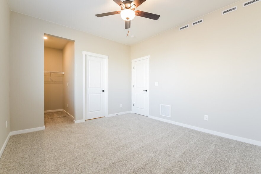 Building Photo - 9404 Yampa St