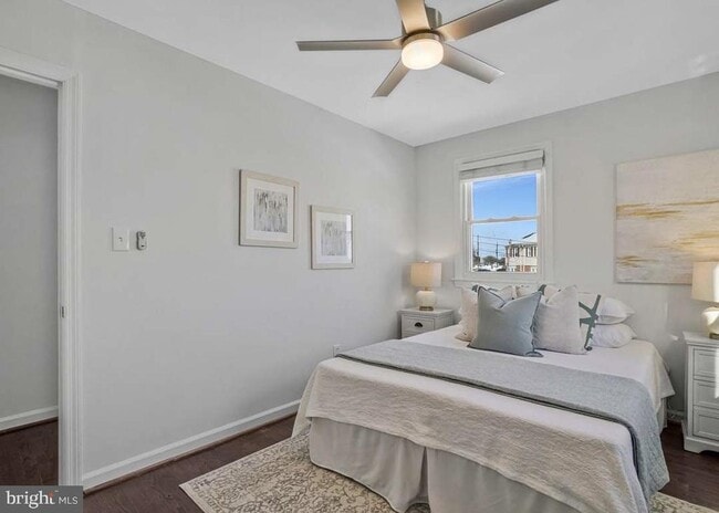 Building Photo - 2509 Oberlin Dr