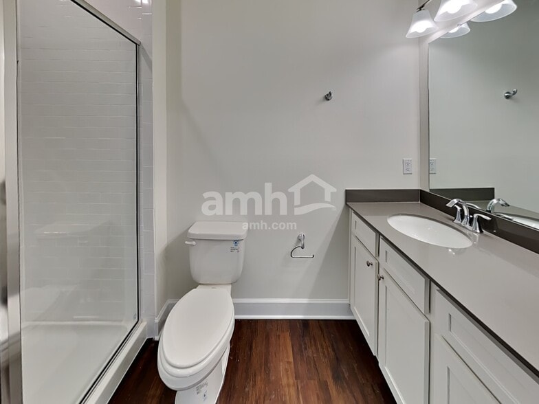 Building Photo - 1125 Walden Pond Dr