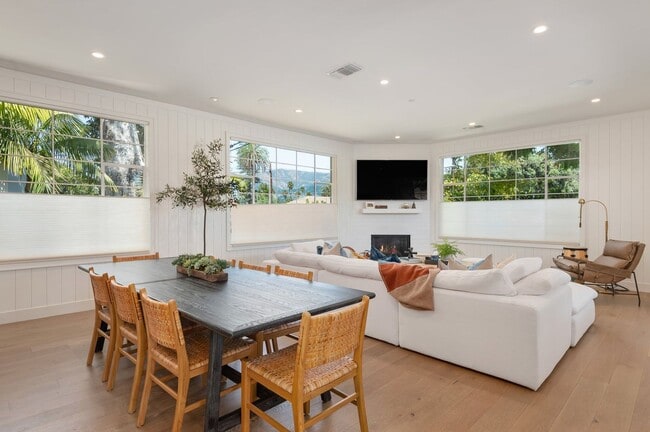 Building Photo - STUNNING  property for lease ~ Experience the Santa Barbara LIFE!