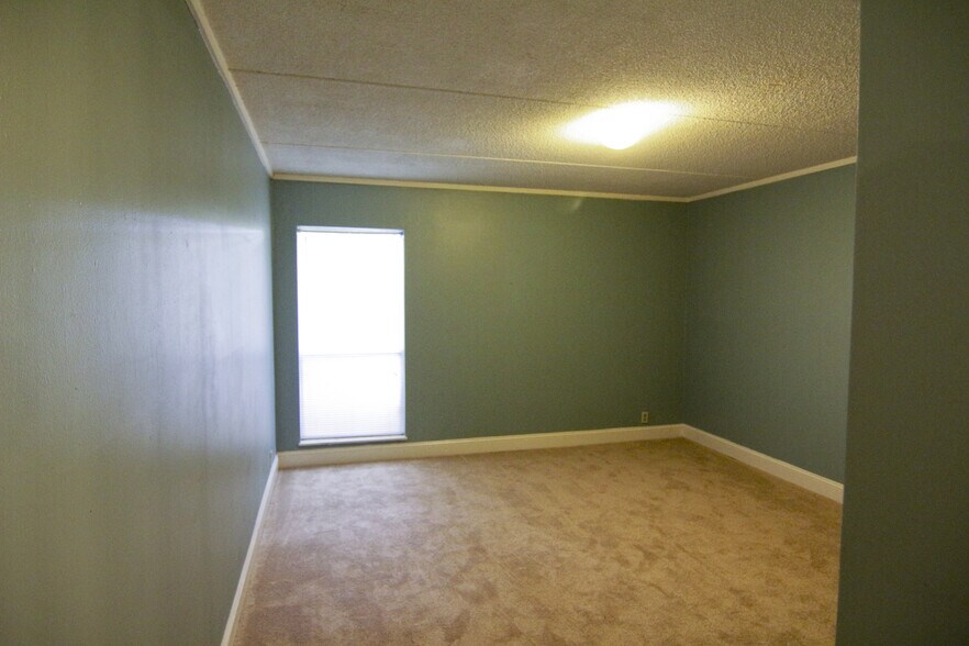 Bedroom - 8530 Brasilia Ct