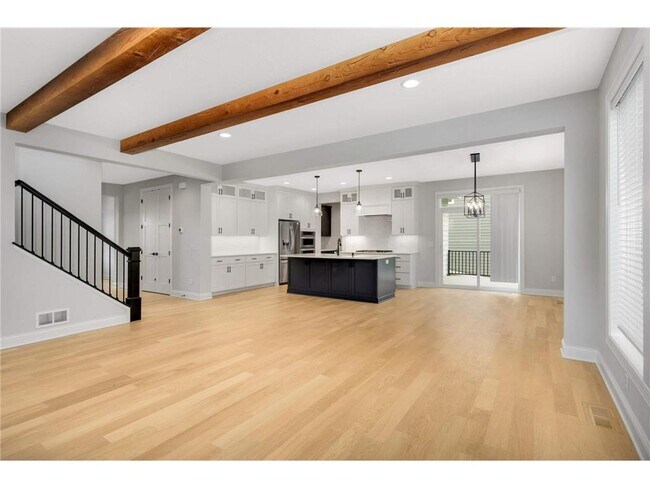 Building Photo - 7252 61st St S