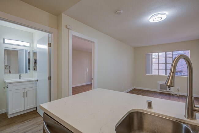 Building Photo - Hoover Street Residences