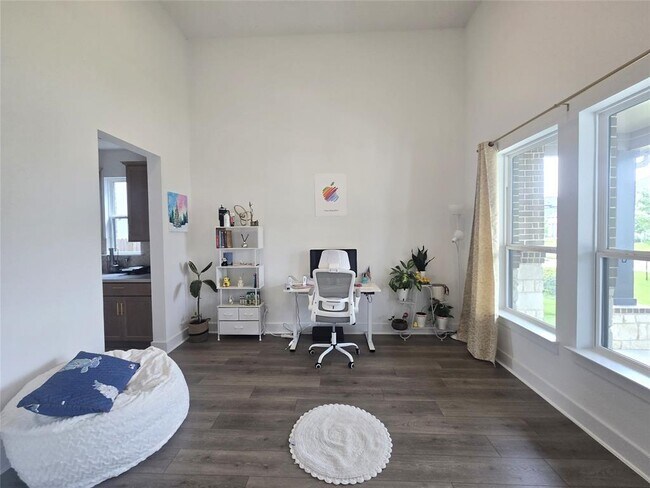 Building Photo - 124 Ribera Dr