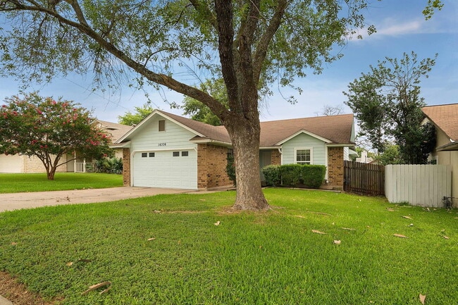 Building Photo - 16336 Edgemere Dr