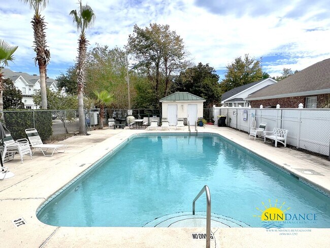 Building Photo - Beautiful 3 Bedroom Home in Hidden Bay Village