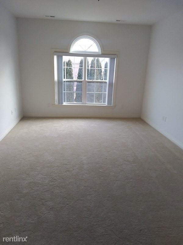 Building Photo - 3 br, 2 bath Condo - 200 Sea Breeze Drive 20