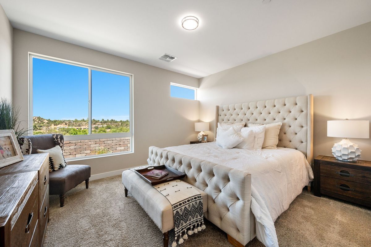 Building Photo - 1340 Rockwood Dr