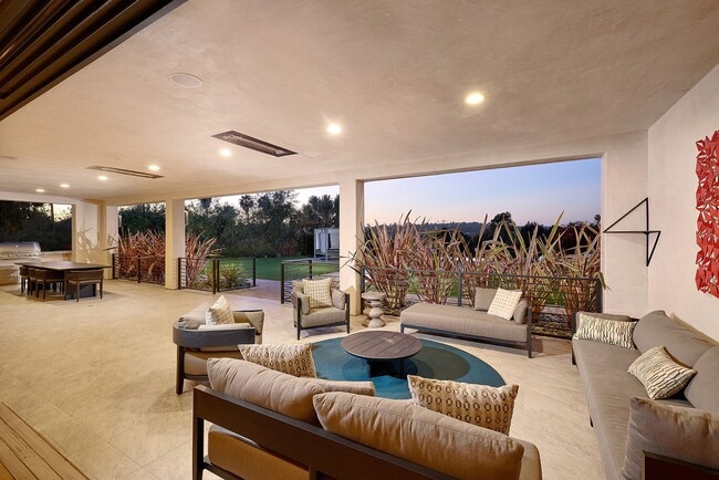 Building Photo - 4773 El Mirlo