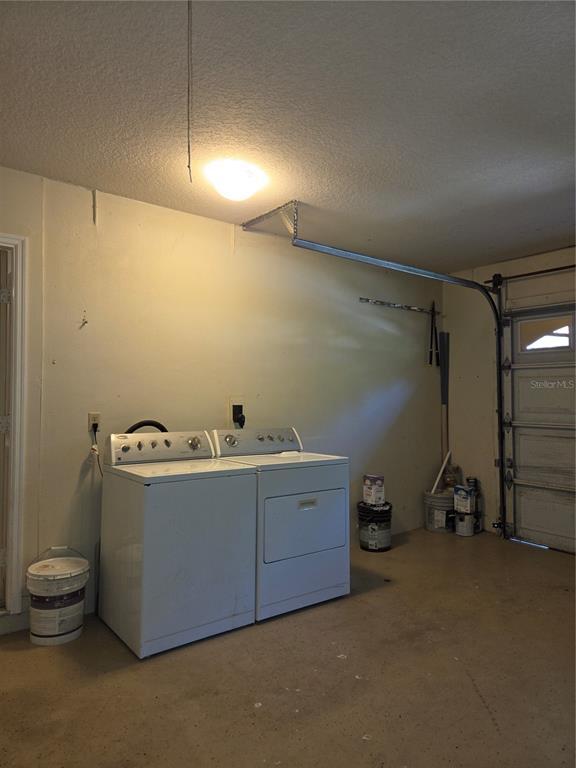 Building Photo - 9403 Larkbunting Dr