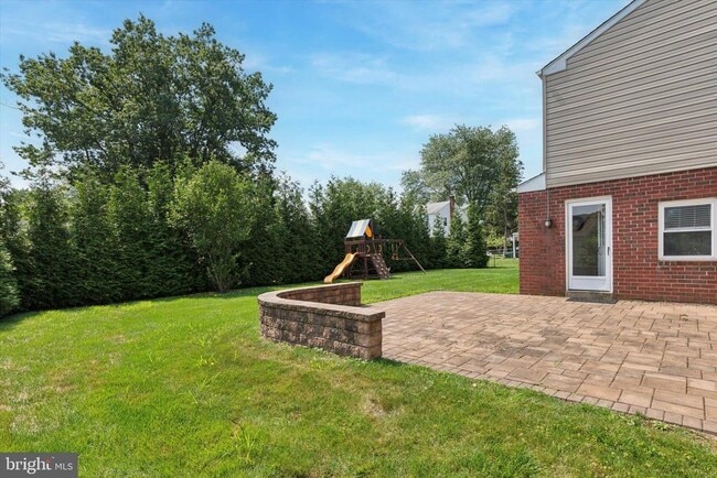 Building Photo - 317 Weymouth Rd