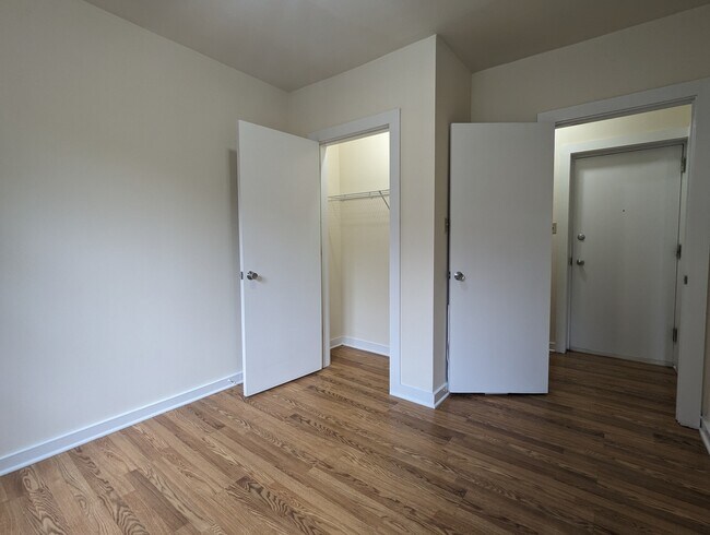 Building Photo - 1850 N Humboldt Blvd